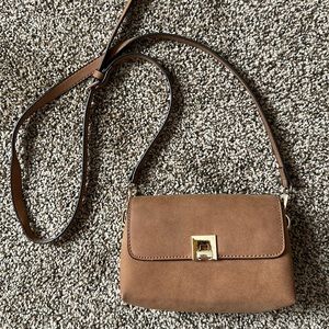 MINI CROSSBAG CARAMEL